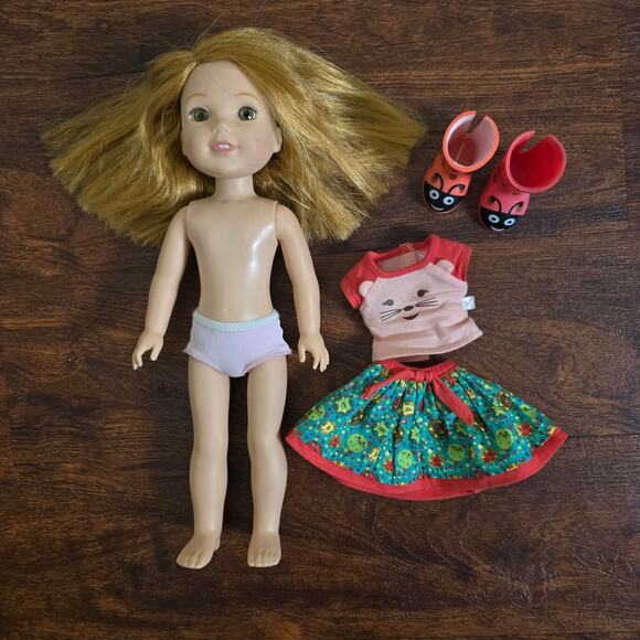 American Girl Willie Wishers 14" Willa Doll with Straight Hair Rain Boot Outfit - Picture 6 of 9